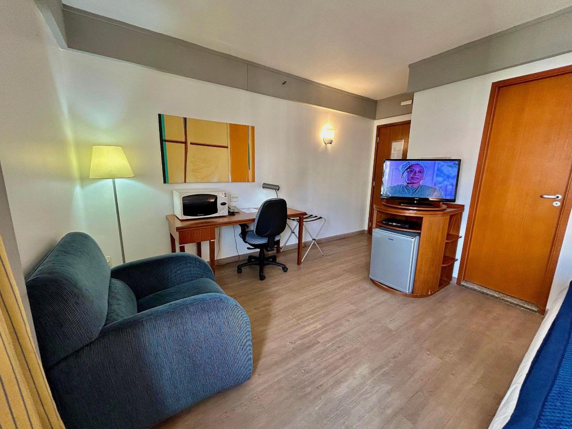 Hotel Live & Lodge - Borges Lagoa 1179 - Uh1003 — Photos 3